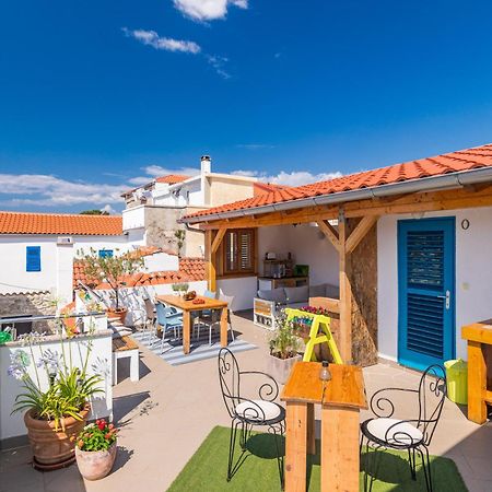 Apartamento Yvonne Krk Town Exterior foto